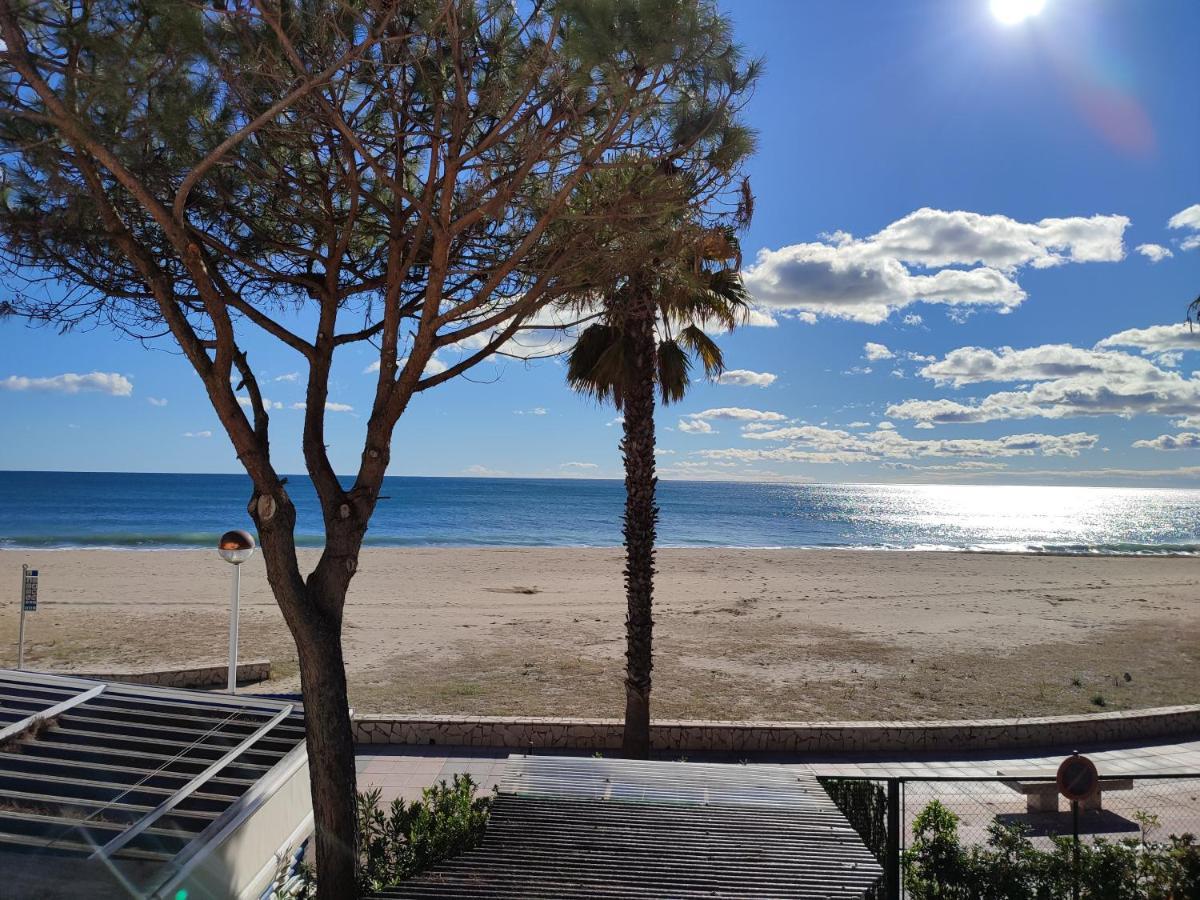 Apartamentos Colibri Cambrils Bagian luar foto